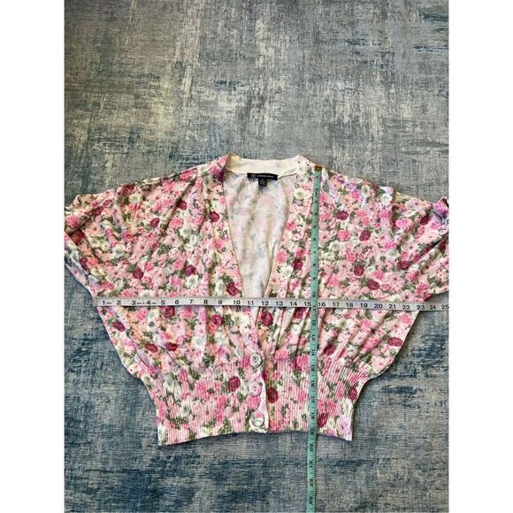 NWT! INC International Concepts Sybil Blooms Floral Cropped Cardigan Sweater M - Picture 8 of 10